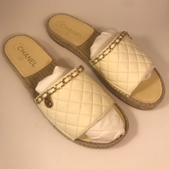Chanel Lambskin Espadrille Slip on Sandals - Picture 2 of 4